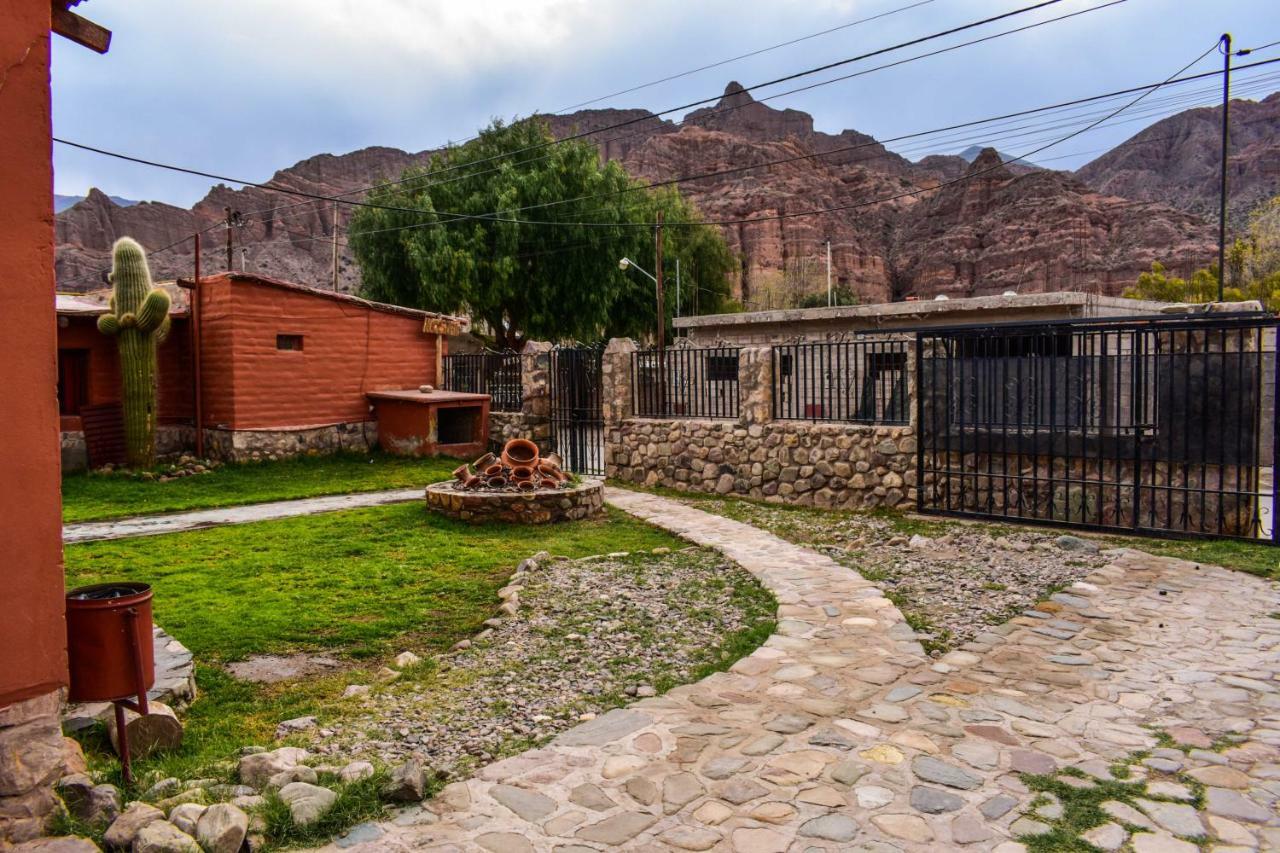 Tierra Andina Hostal Y Cabanas Tilcara Exterior foto